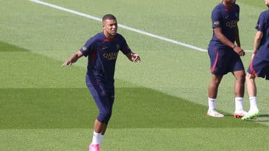 PSG x Mbapp&eacute;: clube exclui jogador de treinamento para for&ccedil;ar sua sa&iacute;da