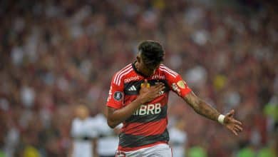Flamengo aciona Bruno Henrique para superar problemas e bater retranca do Olimpia