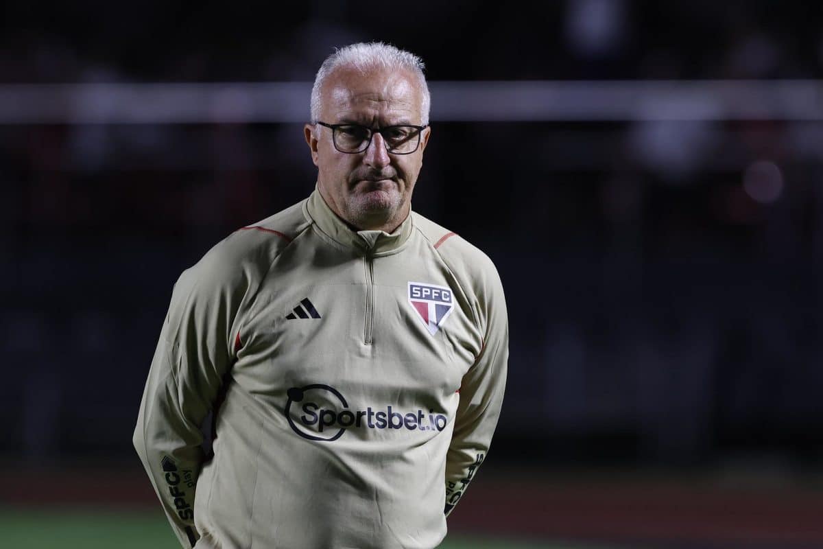 S&atilde;o Paulo: nem mesmo uma classifica&ccedil;&atilde;o &eacute;pica muda o tom tranquilo de Dorival