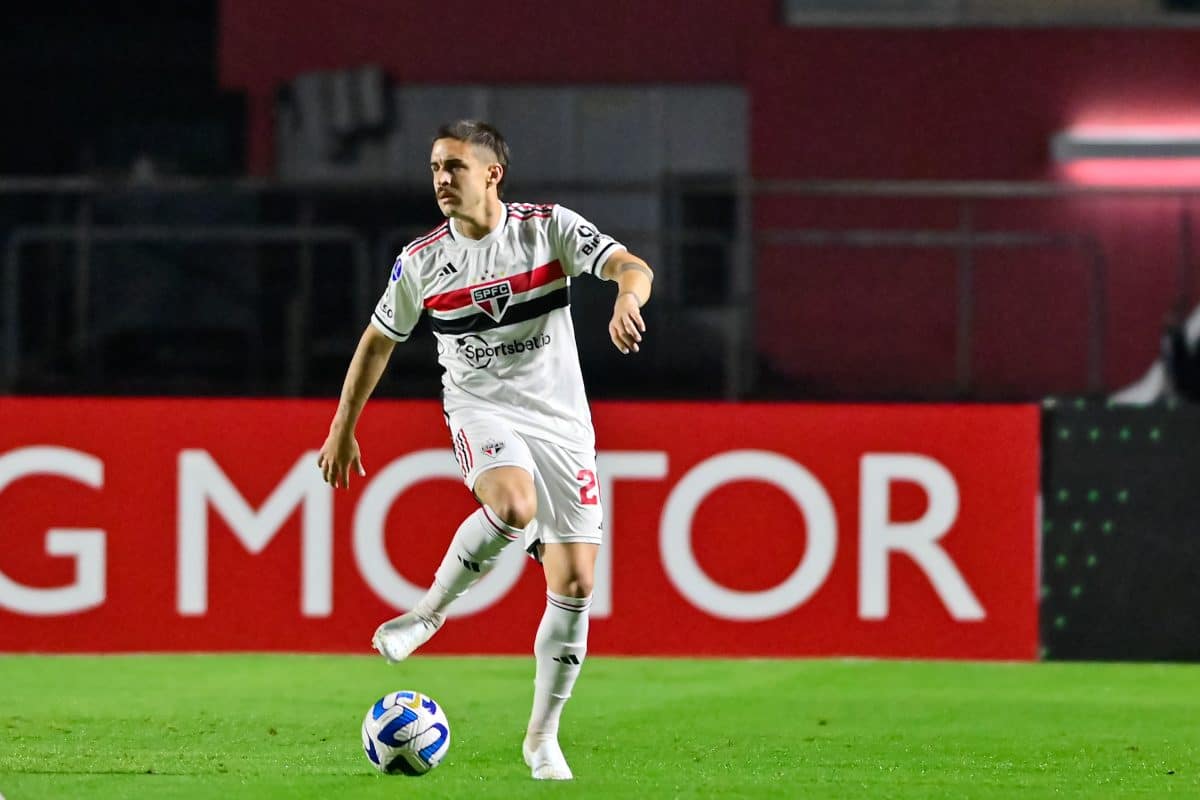 Ap&oacute;s refor&ccedil;os, S&atilde;o Paulo tenta negociar tr&ecirc;s jogadores para concluir reformula&ccedil;&atilde;o&nbsp;no&nbsp;meio-campo