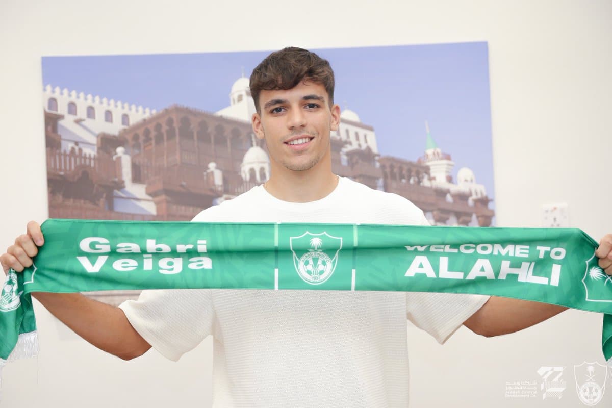Gabri Veiga escolheu o Al-Ahli e ser&aacute; uma cobaia entre promessas no Saudita