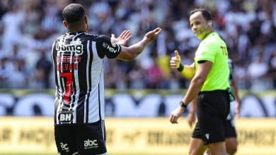 Hulk deixa de ser &lsquo;perseguido&rsquo; ap&oacute;s abdicar da faixa de capit&atilde;o do Atl&eacute;tico-MG