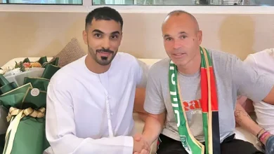 Iniesta prefere seguir em campo mesmo aos 39 anos e a honra de t&ecirc;-lo ser&aacute; do Emirates