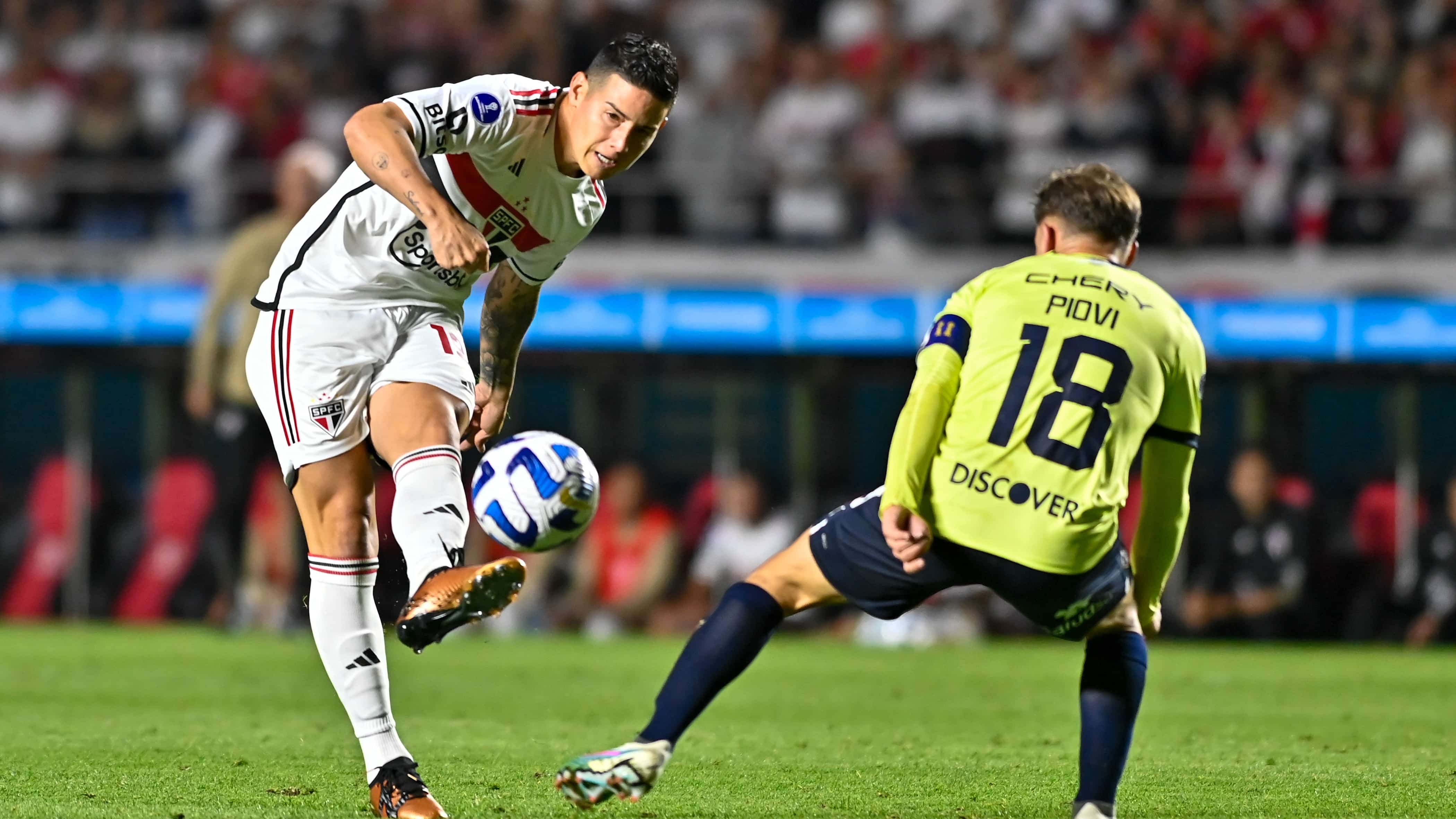 James some na final e vira atra&ccedil;&atilde;o em time alternativo do S&atilde;o Paulo contra o Fortaleza