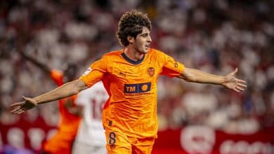 A garotada do Valencia abriu La Liga com uma baita surpresa na visita ao Sevilla