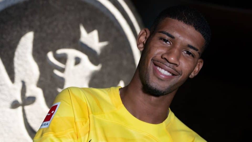 Promessa do Flamengo, Kauã Santos será um raro goleiro brasileiro na Bundesliga