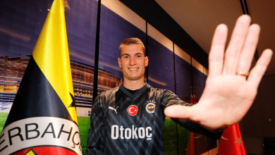 Livakovic chega para ser &iacute;dolo do Fenerbah&ccedil;e, mas tinha qualidade para mais