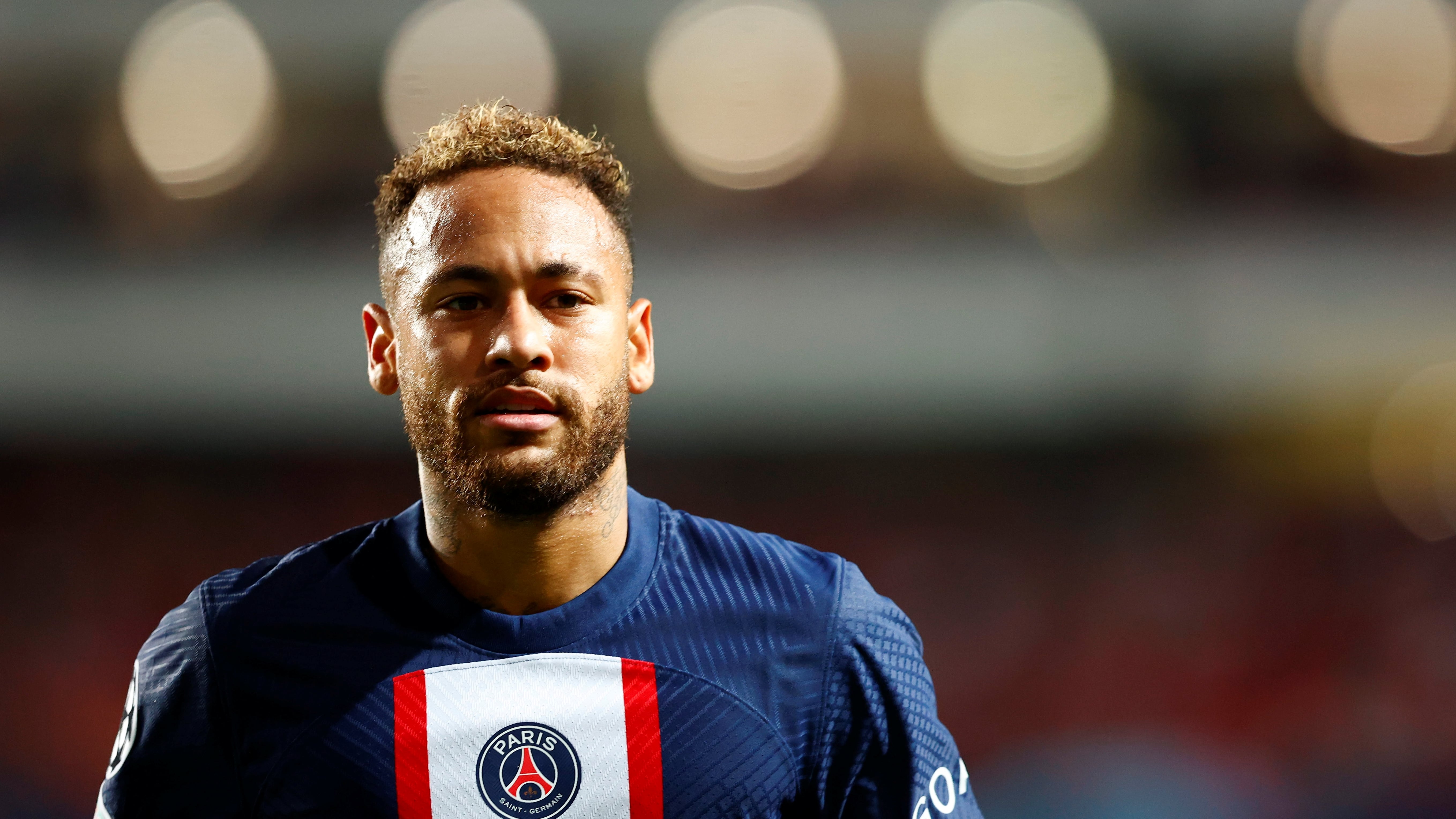 Ex-m&eacute;dico do PSG faz revela&ccedil;&atilde;o sobre chegada de Neymar &agrave; Fran&ccedil;a;&nbsp;brasileiro&nbsp;nega