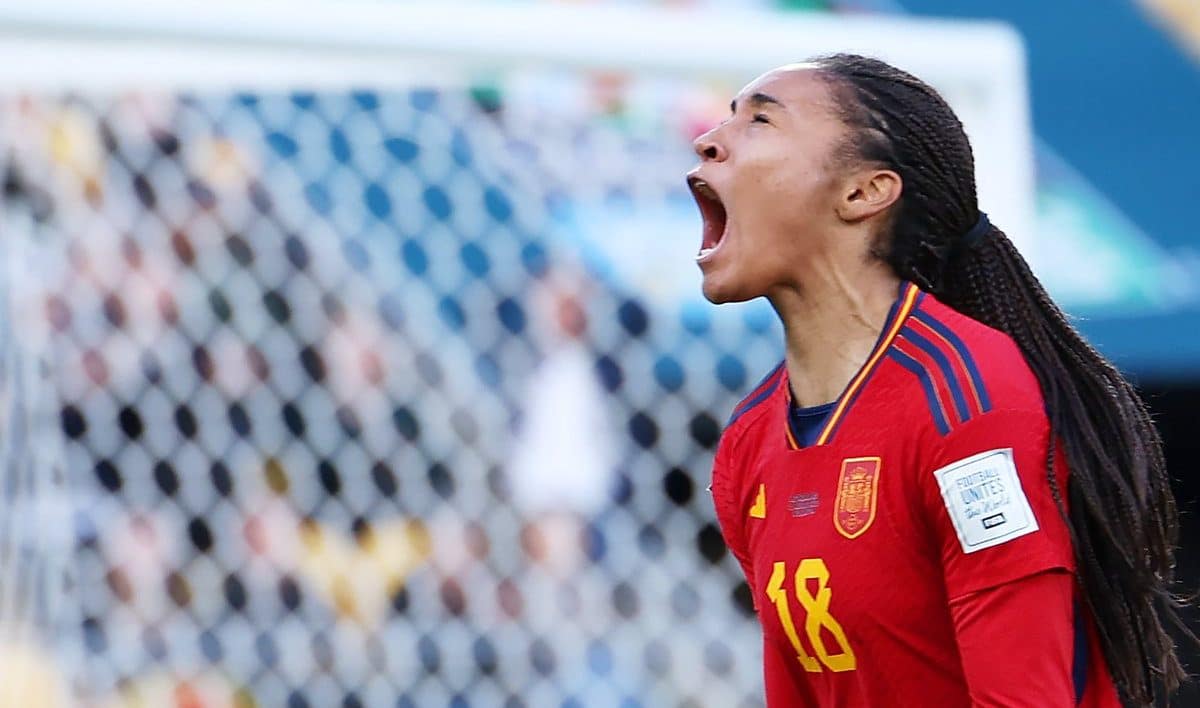 Espanha supera Holanda numa montanha-russa de emo&ccedil;&otilde;es e vai &agrave; in&eacute;dita semifinal