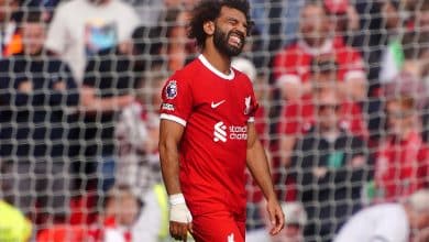 Liverpool vence a primeira na Premier League com gol hist&oacute;rico de Salah