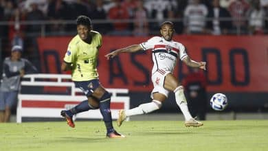 Ap&oacute;s perder Caio Paulista, S&atilde;o Paulo corre contra o tempo para evitar problema na lateral esquerda