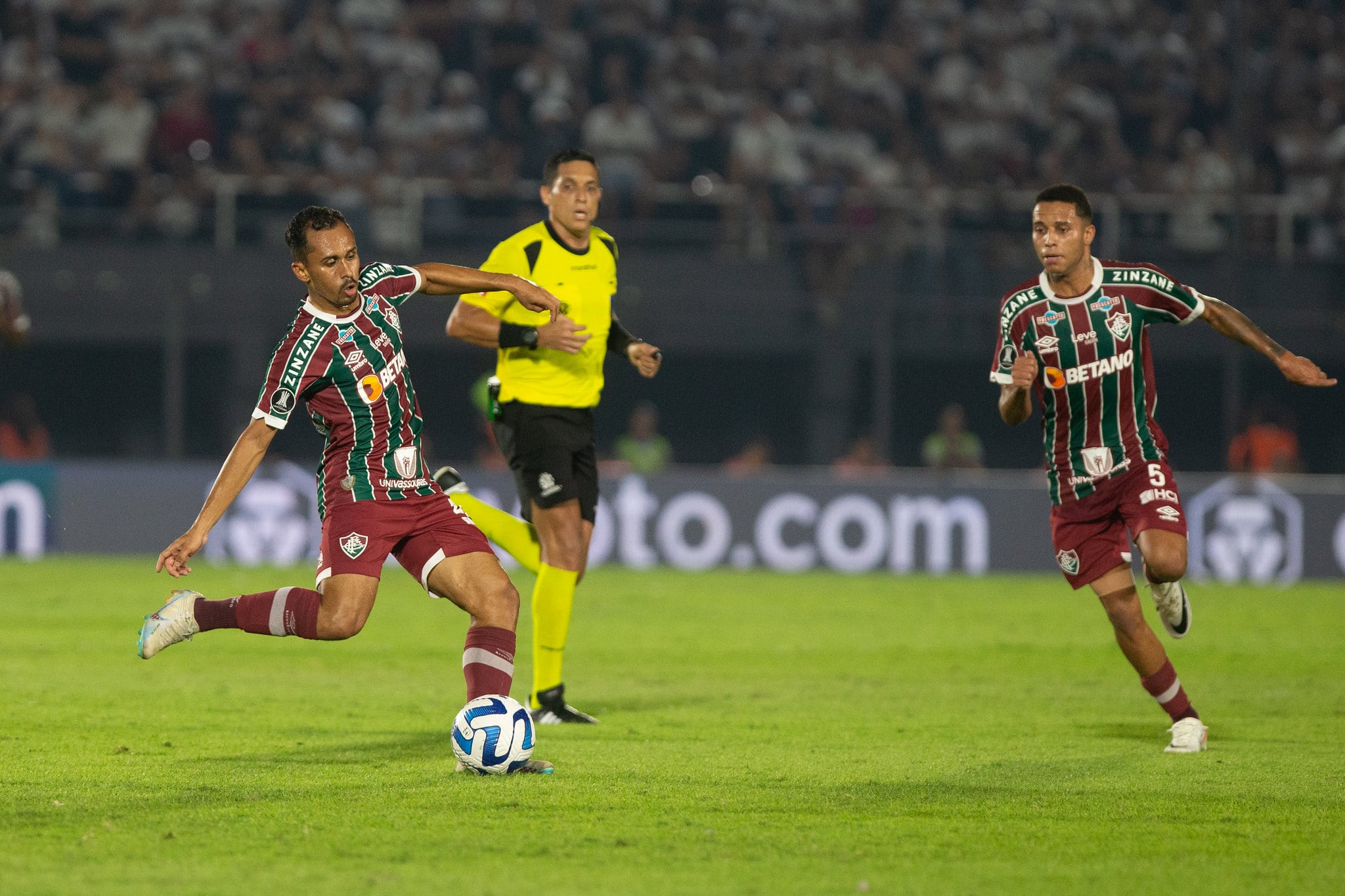 Retorno de Alexsander e Lima na ponta s&atilde;o &oacute;timas not&iacute;cias para Fernando Diniz no Fluminense (Foto: Marcelo Gon&ccedil;alves/Fluminense FC)