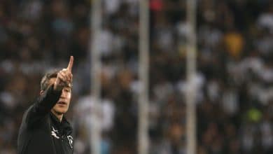 Bruno Lage conseguiu transformar em drama o que poderia ser s&oacute; mais um trope&ccedil;o do Botafogo
