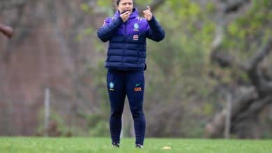 Simone Jatob&aacute; resgata projeto de base feminina e promete integra&ccedil;&atilde;o com sele&ccedil;&atilde;o principal
