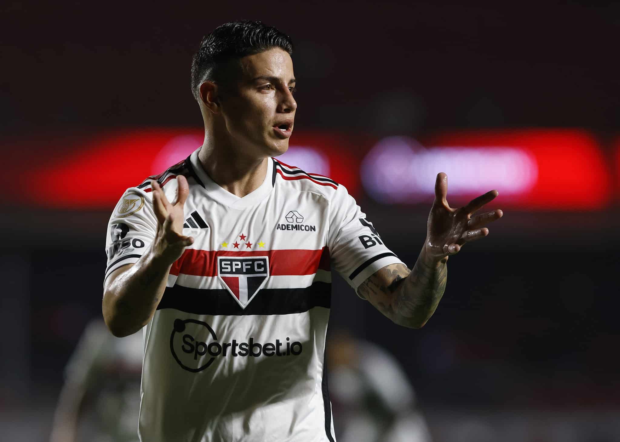 Futuro de James nunca foi preocupa&ccedil;&atilde;o para o S&atilde;o Paulo, e clube garante perman&ecirc;ncia para 2024