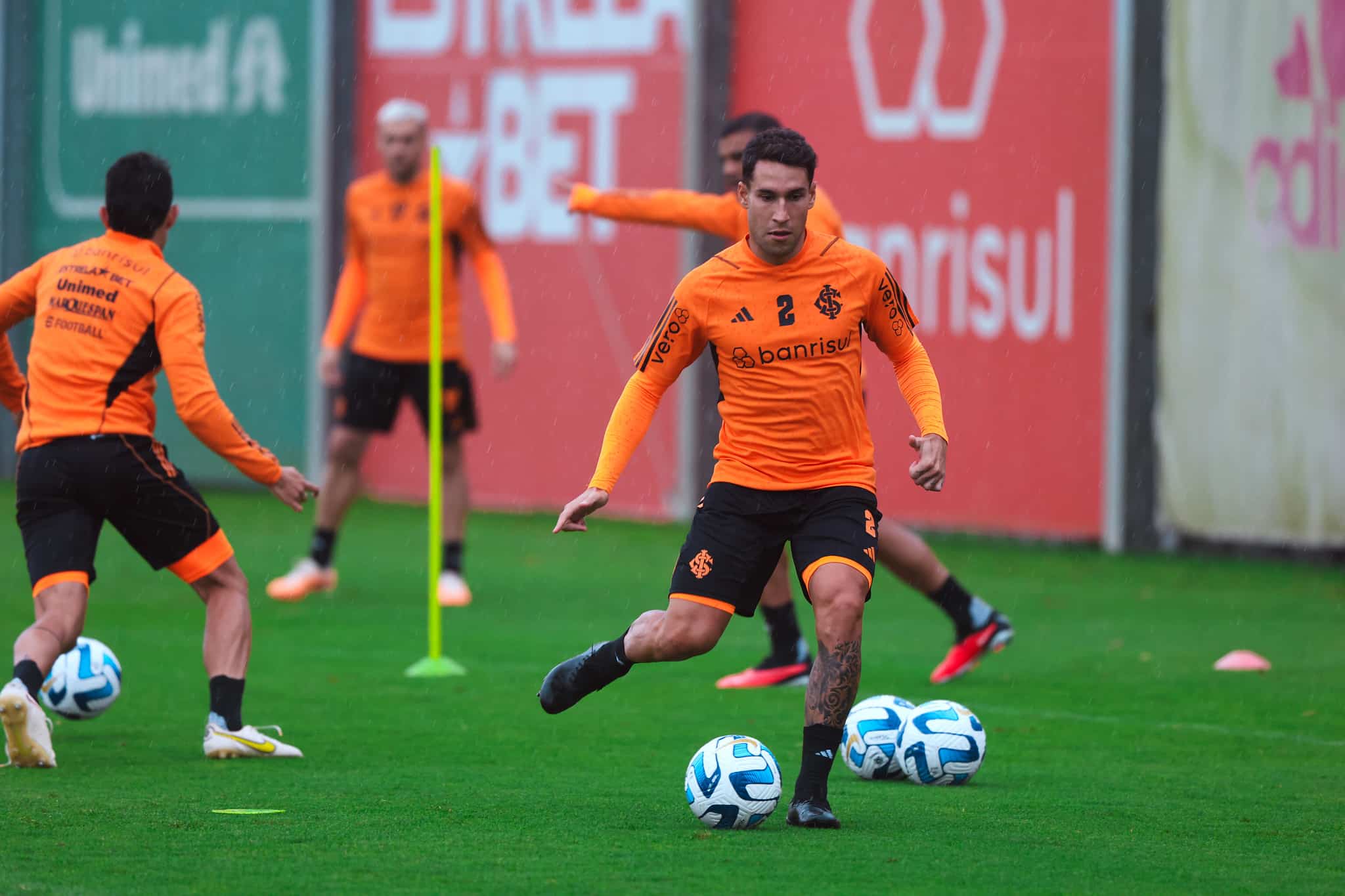 Entenda a mudan&ccedil;a na defesa do Internacional para enfrentar o Fluminense na Libertadores