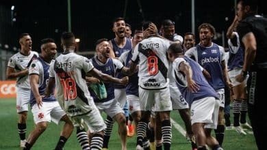Vasco: vit&oacute;ria com atua&ccedil;&atilde;o ruim serve de alerta, mas mostra que time vai competir at&eacute; o fim