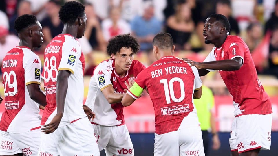 Jogaço no Principado: Akliouche faz dois e Monaco vence Marseille de virada