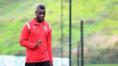 Balotelli: &ldquo;Sei que o Milan precisa de um atacante jovem. Bem, aqui estou eu&rdquo;