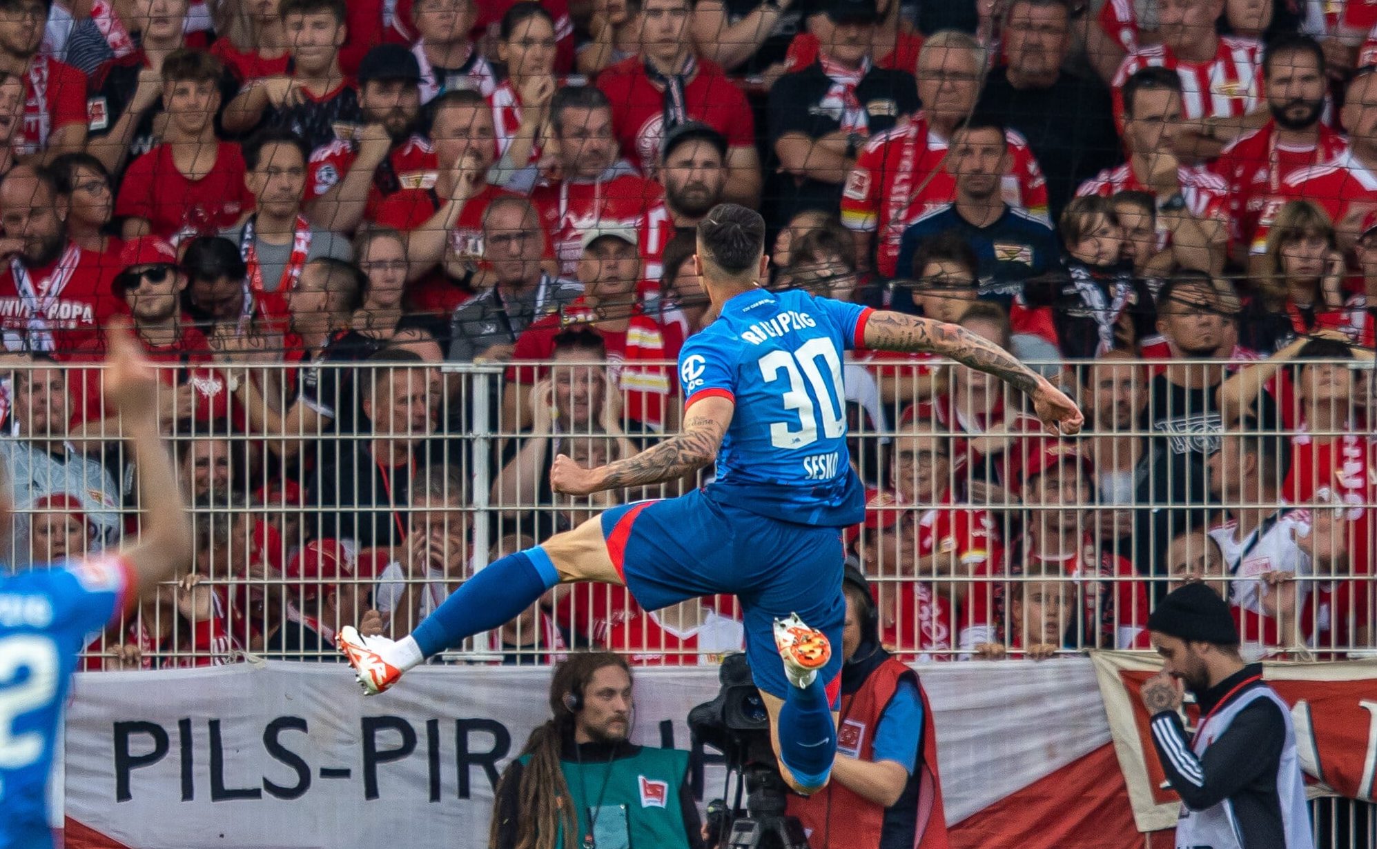 O futuro se mostra &oacute;timo com Simons e &Scaron;e&scaron;ko levando Leipzig &agrave; vit&oacute;ria sobre Union Berlim