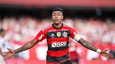 Flamengo e Bruno Henrique despistam Palmeiras para chegar a acordo por renova&ccedil;&atilde;o