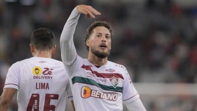 Guga volta a ser titular no Fluminense e reencontra rival preferido Vasco