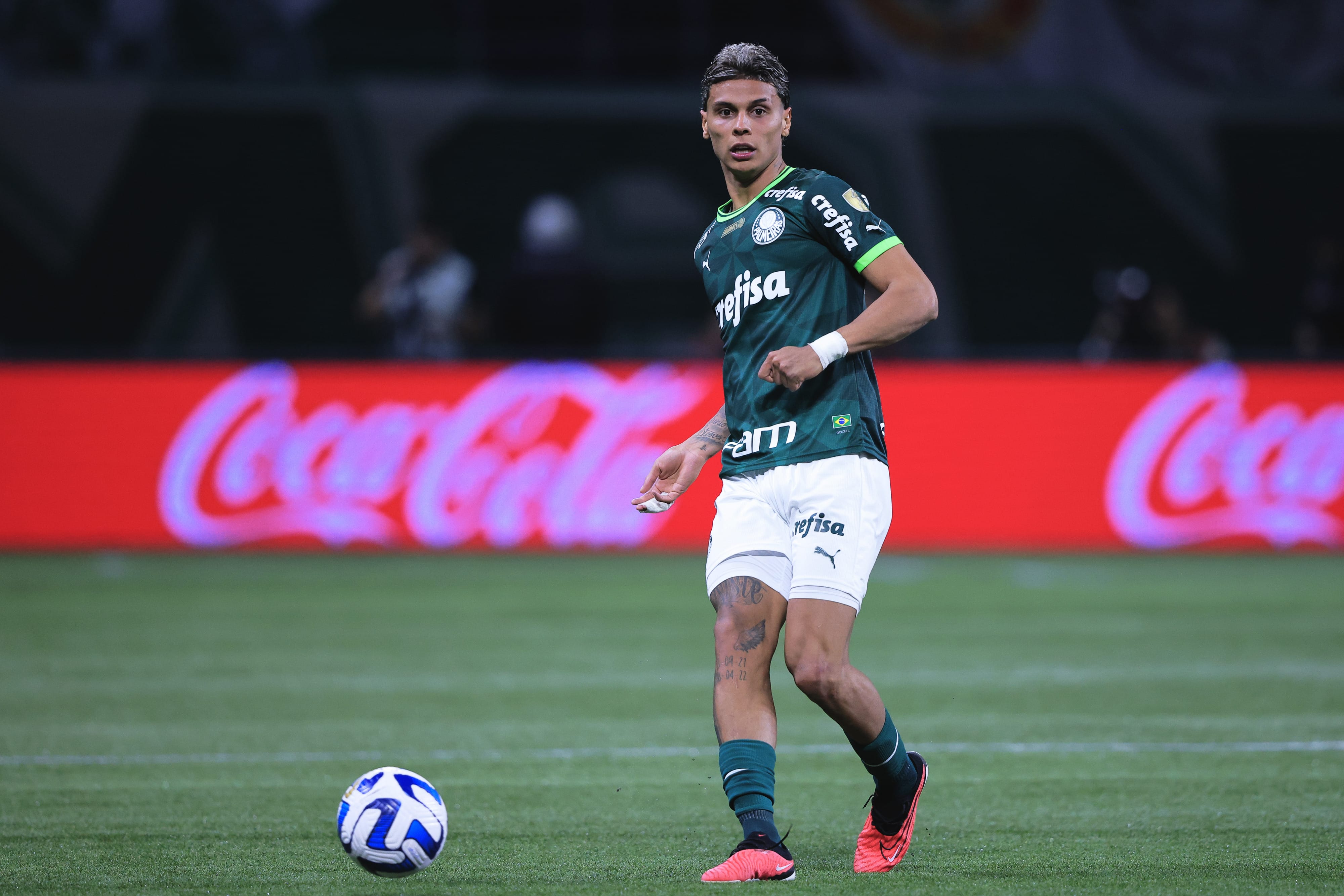 Palmeiras pode sofrer mais sem Piquerez e Rios do que por Veiga e G&oacute;mez