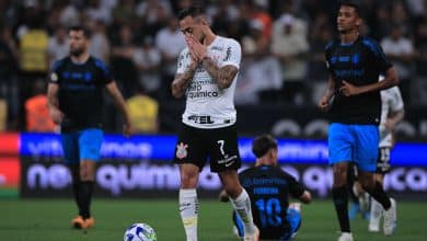 Negacionismo do Corinthians no Campeonato Brasileiro parece ter terminado depois de empate ca&oacute;tico com o Gr&ecirc;mio