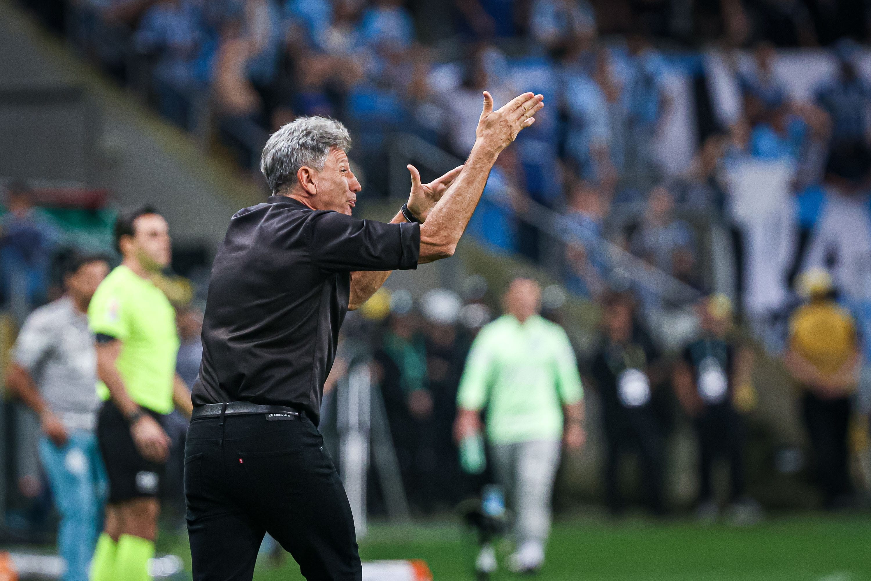 Renato cita desvantagens do Gr&ecirc;mio para o Palmeiras ao exaltar vit&oacute;ria