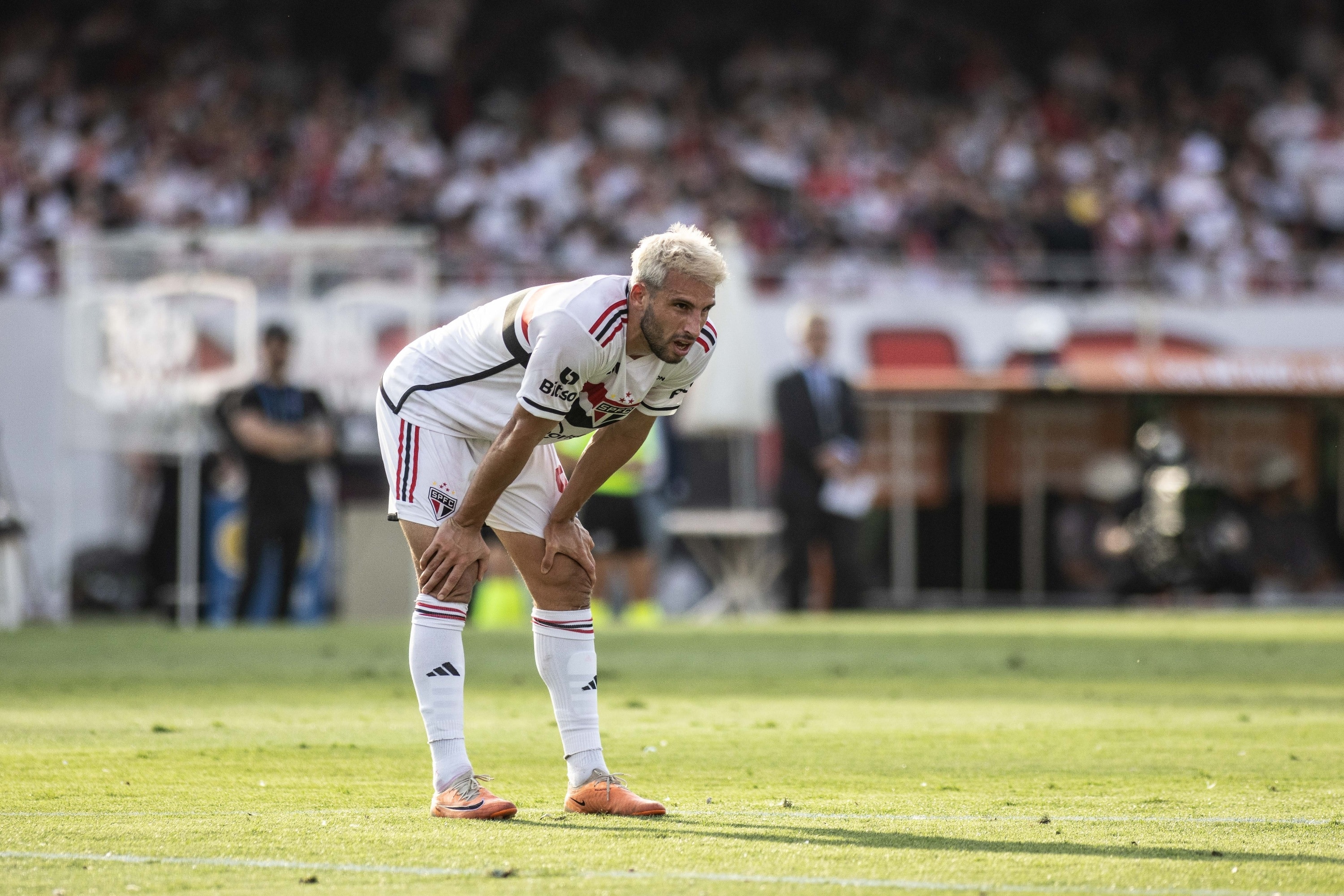 S&atilde;o Paulo tenta encontrar vida (e gols) sem Calleri para se afastar do Z4