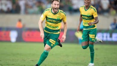 Cuiab&aacute; quebra fase ruim e bate o Fluminense em jogo marcado por muitas faltas