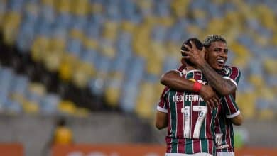 Fluminense bate Cruzeiro com gola&ccedil;o uruguaio e show de Marcelo no Maracan&atilde;