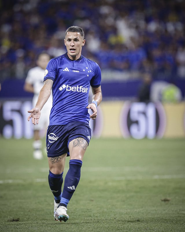 Mateus Vital, meia do Cruzeiro