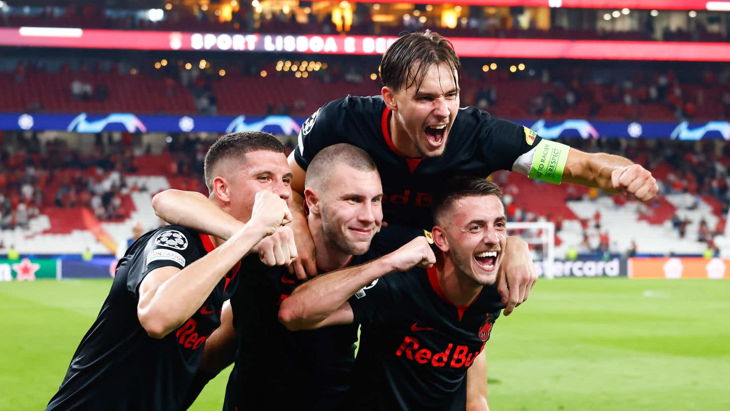 Salzburg aproveita falhas do Benfica para sair com uma grande vit&oacute;ria da Luz