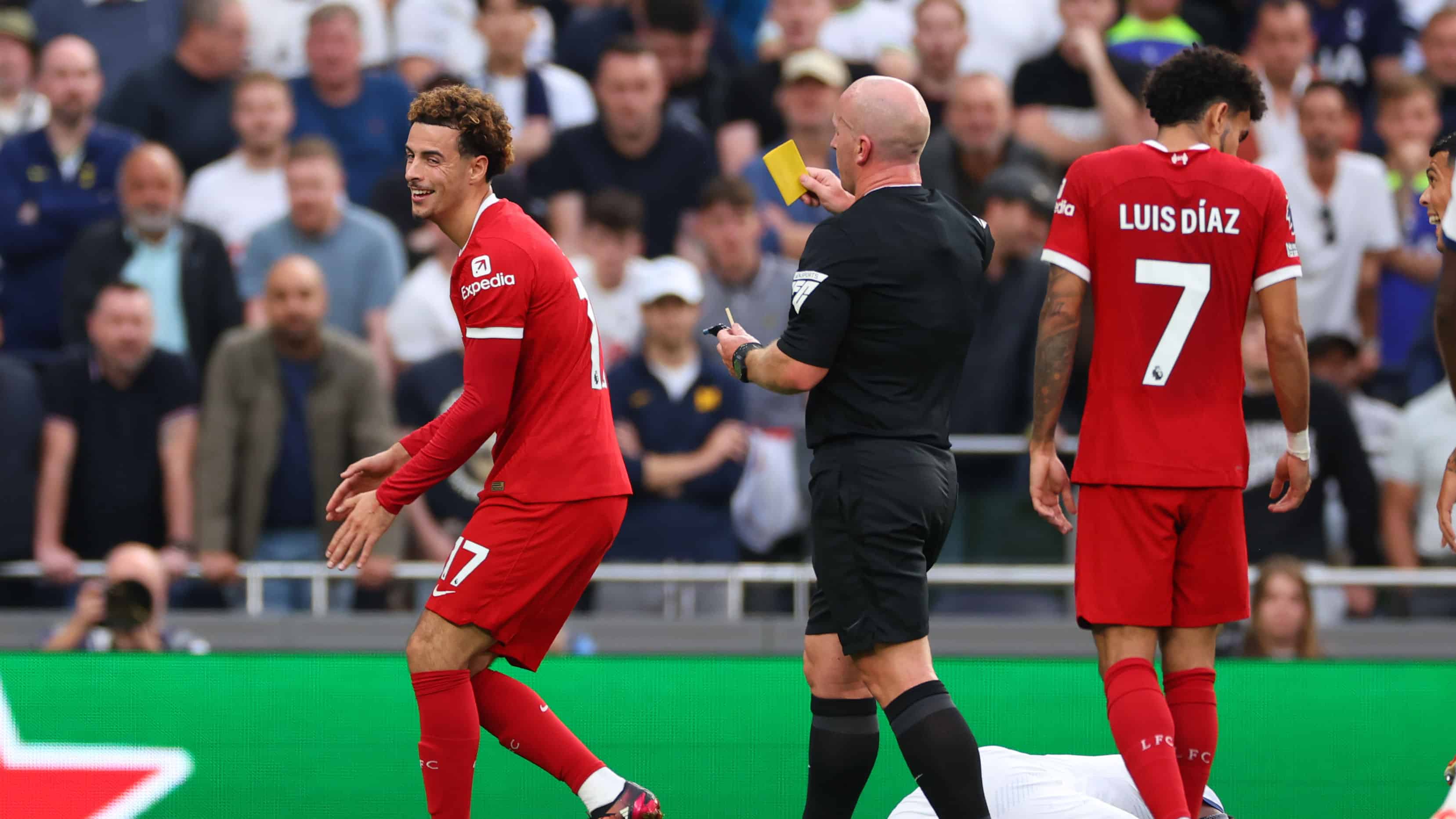 Associa&ccedil;&atilde;o de arbitragem admite gol mal anulado do Liverpool: &lsquo;Erro humano significativo&rsquo;