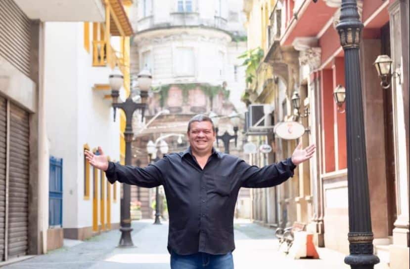 Pai Marcio de Ogum na Vila