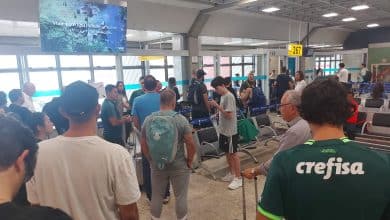 Palmeirenses viajam para Argentina sem ingresso e fazem neg&oacute;cios malucos no aeroporto