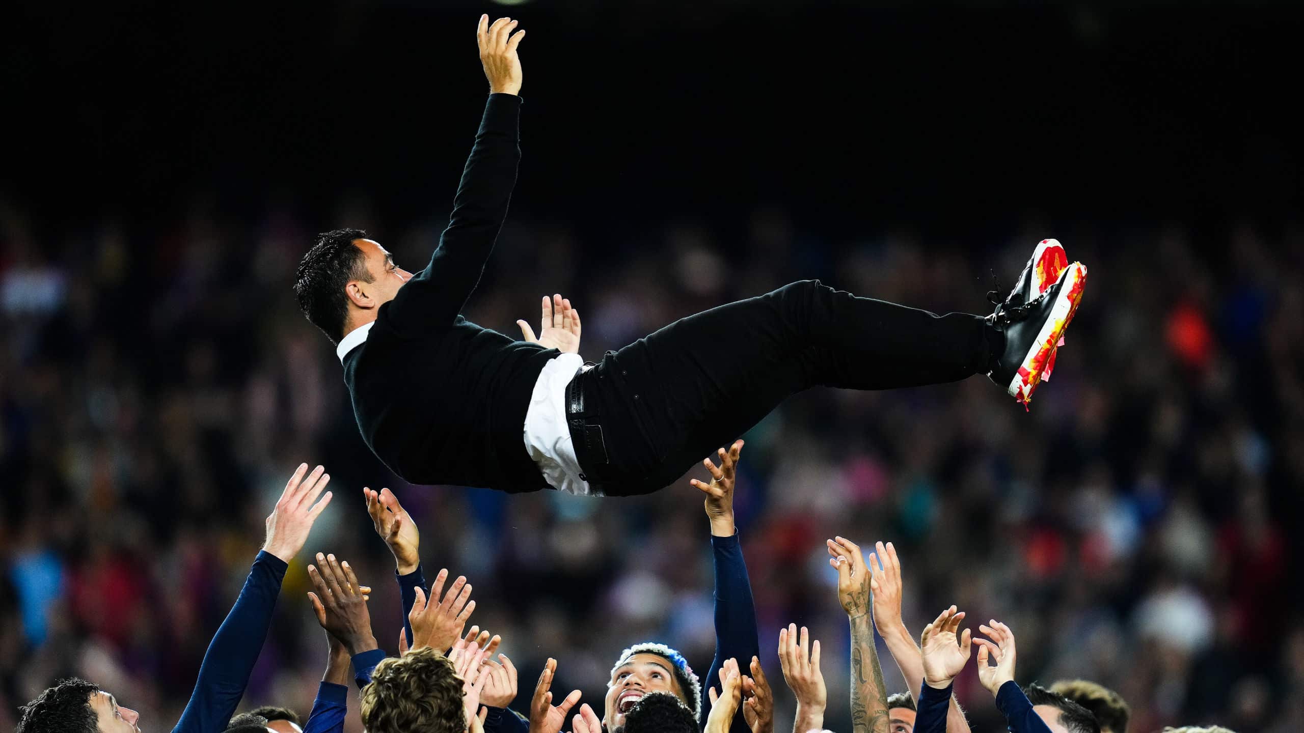 Xavi renova com o Barcelona: as ideias de clube e t&eacute;cnico e por que s&oacute; at&eacute; 2025