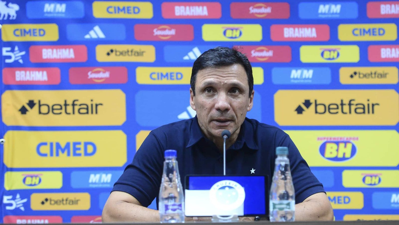 Confian&ccedil;a &eacute; a palavra chave de Z&eacute; Ricardo ap&oacute;s vit&oacute;ria monumental do Cruzeiro