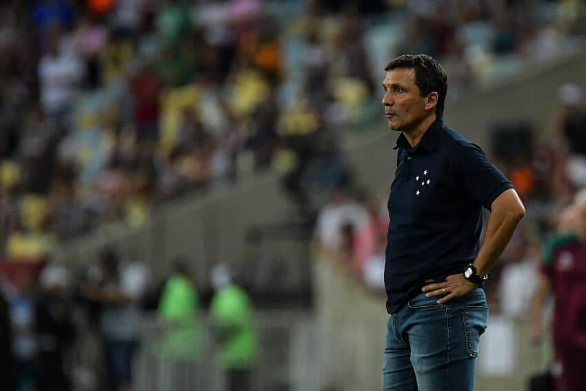 Z&eacute; Ricardo, rec&eacute;m-chegado ao posto de treinador do Cruzeiro, sabe que precisa melhorar aproveitamento da equipe celeste