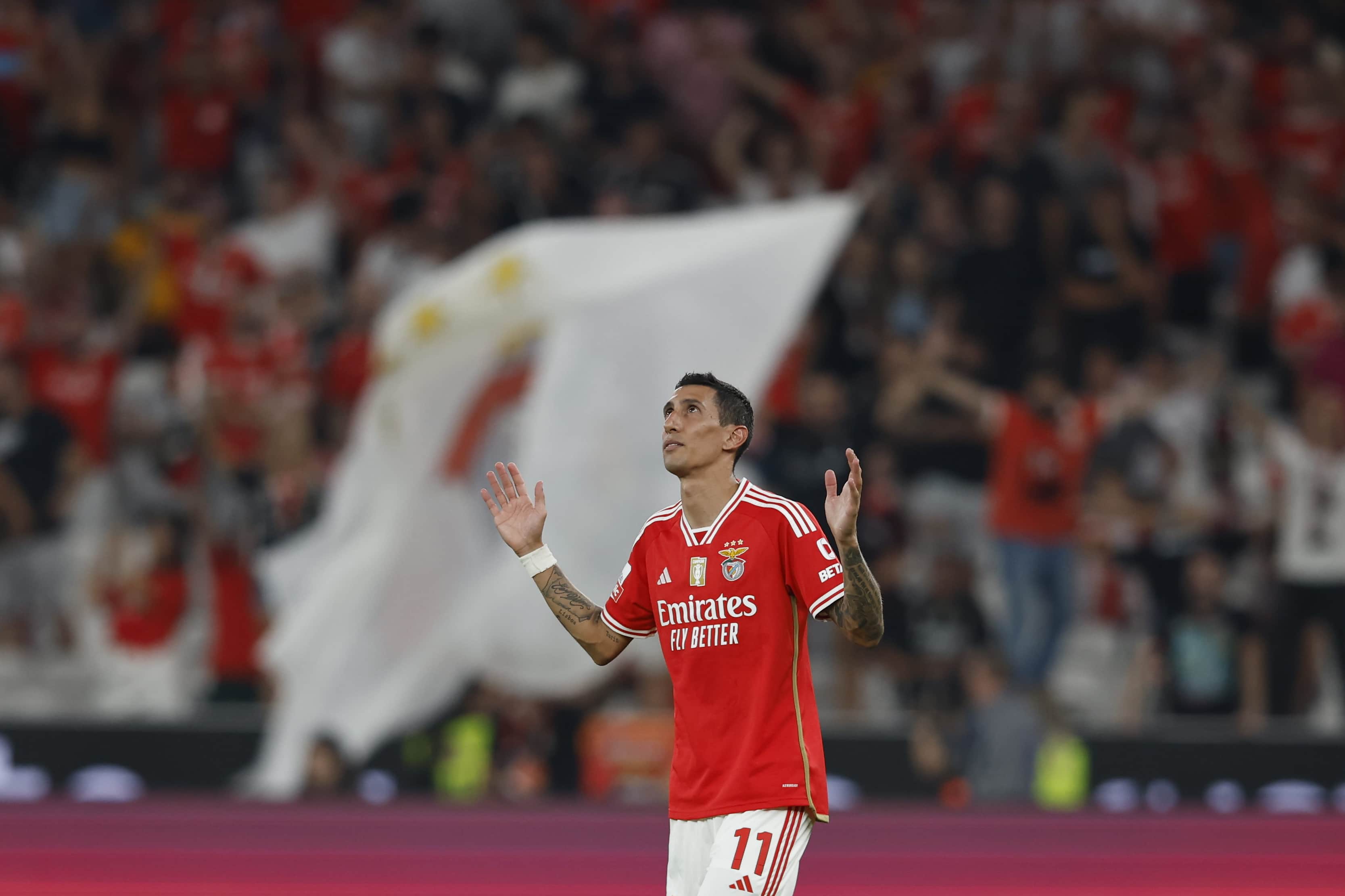 Di Mar&iacute;a decide mais uma vez e Benfica vence Porto no Campeonato Portugu&ecirc;s
