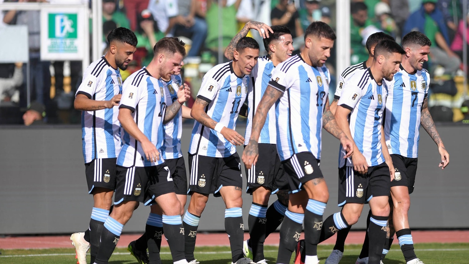 Argentina n&atilde;o precisou de Messi para superar as armadilhas de La Paz