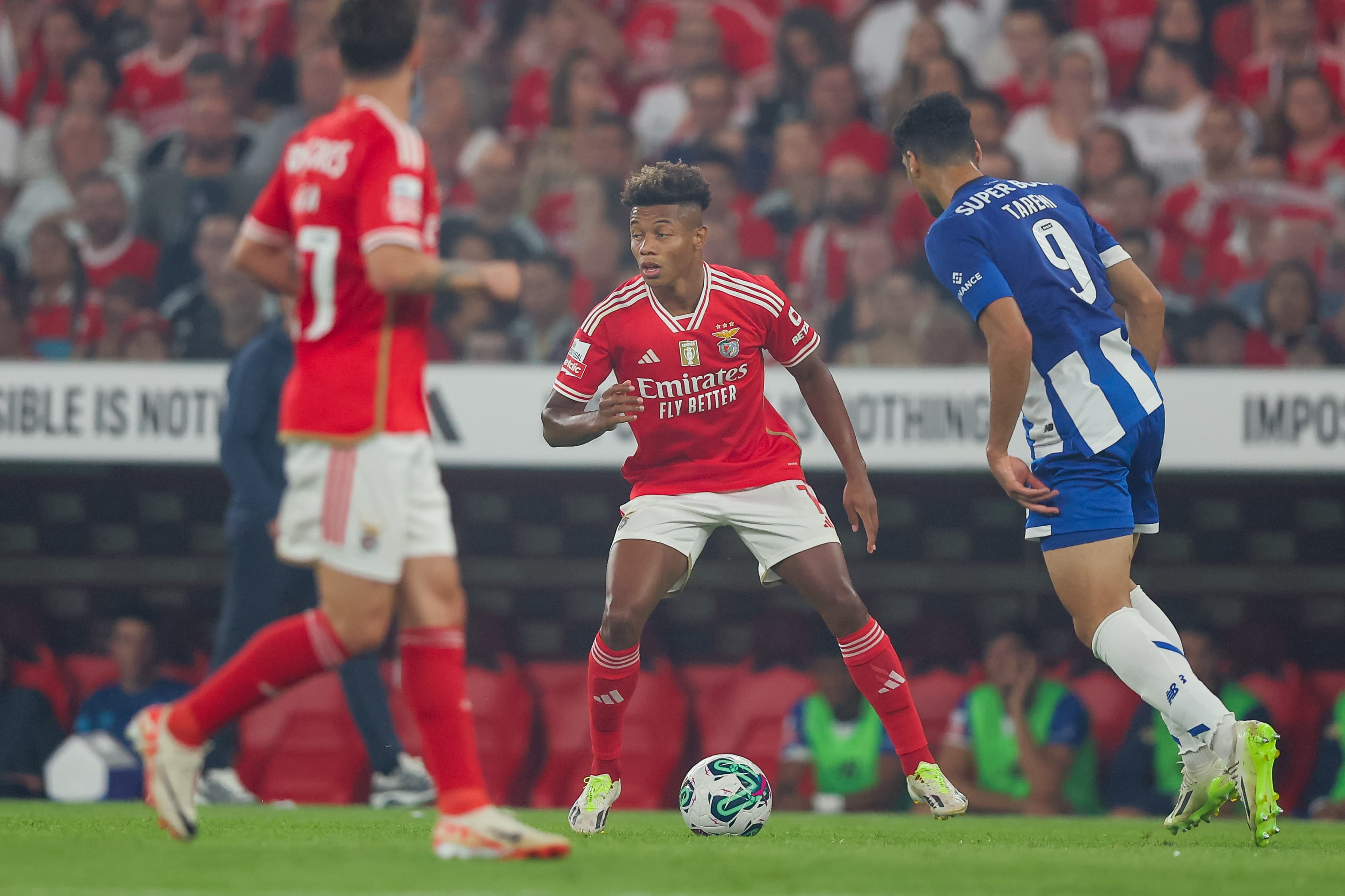 Ap&oacute;s corte de Raphinha, David Neres volta &agrave; Sele&ccedil;&atilde;o ap&oacute;s 3 anos com miss&atilde;o &aacute;rdua pela frente