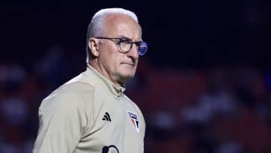 Dorival admite que S&atilde;o Paulo corre perigo no Brasileir&atilde;o ap&oacute;s derrota&nbsp;de&nbsp;reservas