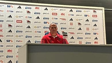 &lsquo;Quebra galho&rsquo; do Flamengo, M&aacute;rio Jorge confirma que teve ajuda na escala&ccedil;&atilde;o
