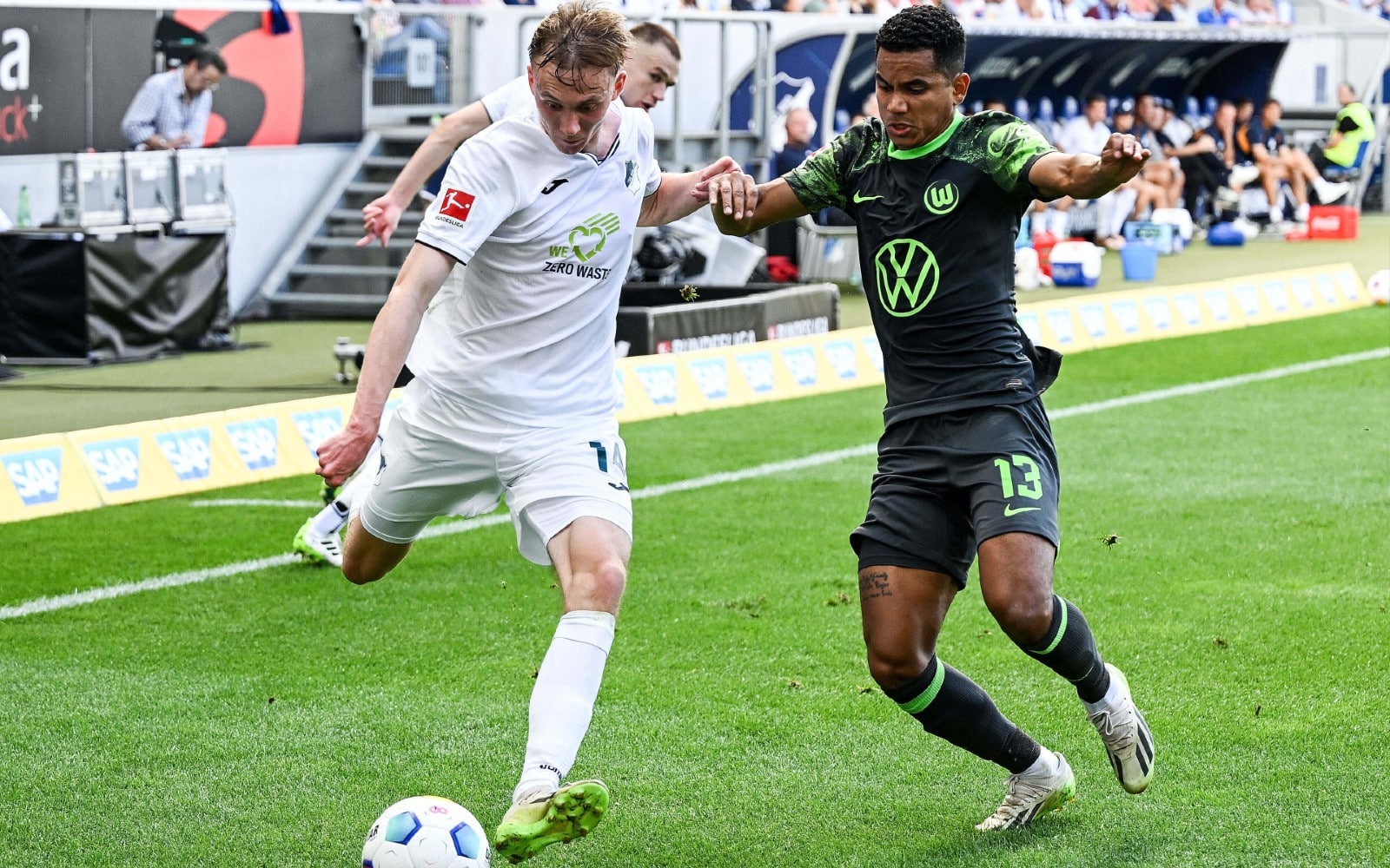 Fora da lista de Diniz, lateral-esquerdo Rog&eacute;rio pensa em defender a sele&ccedil;&atilde;o da It&aacute;lia