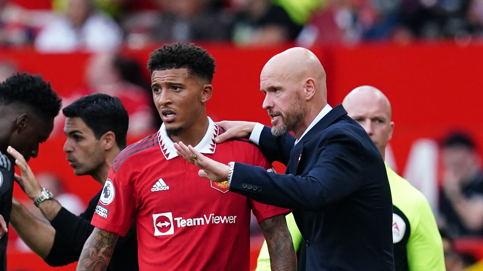 Atrito com Ten Hag coloca futuro de Sancho no Manchester United em xeque