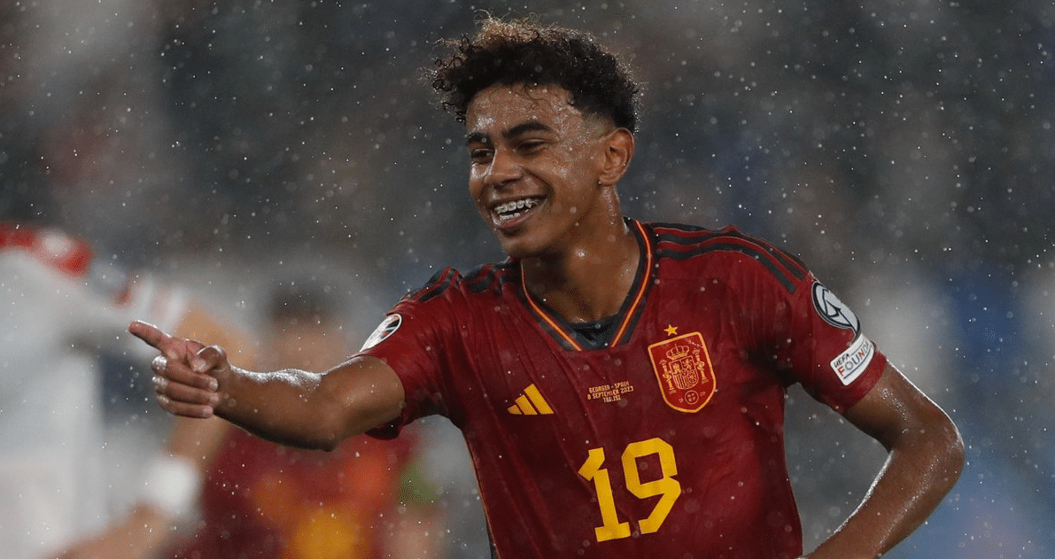 A Espanha n&atilde;o quis desacelerar e surrou a Ge&oacute;rgia por 7&times;1, com estreia e gol de Yamal