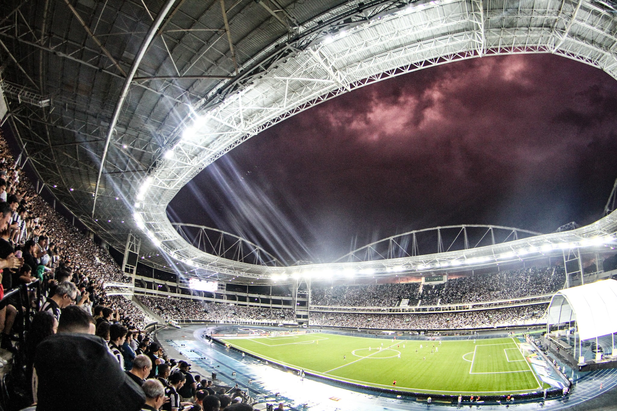 Como o Botafogo se prepara para s&eacute;rie de shows no Nilton Santos e jogos decisivos no Brasileiro