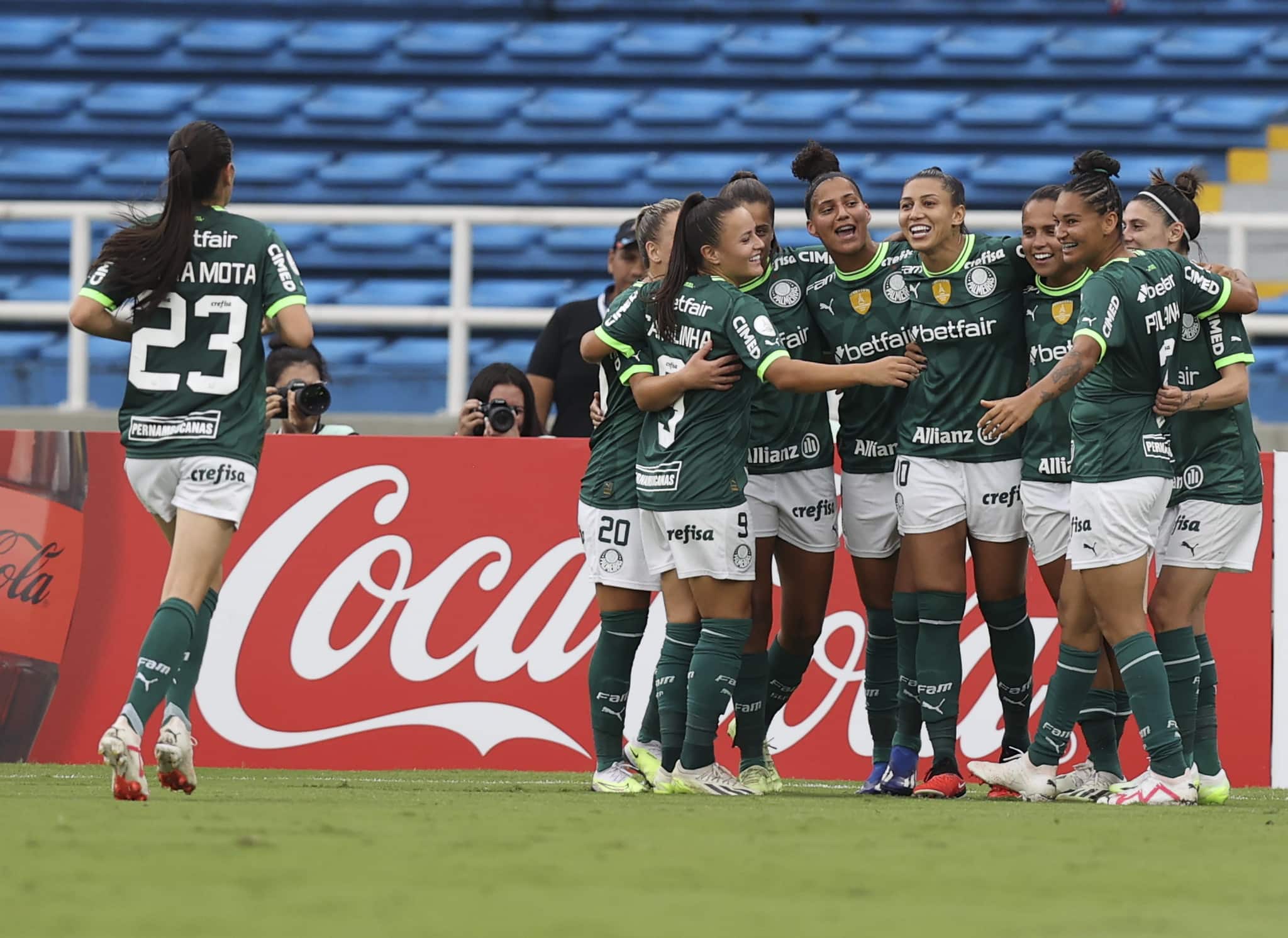 Libertadores Feminina: Bia Zaneratto d&aacute; show na estreia, e Palmeiras amassa o Barcelona-EQU